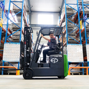 EP 1.5 Ton Three Wheel Forklift
